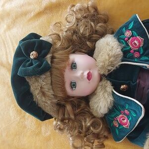 Camellia Garden Porceline Doll 1998 Limited Collector's Edition